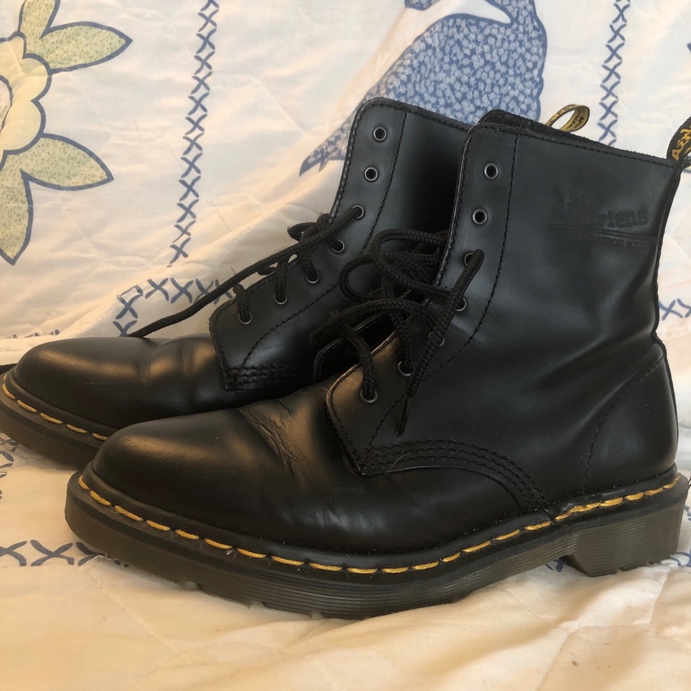 Vintage MIE Dr Martens